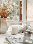 Load image into Gallery viewer, White Pear & Linen