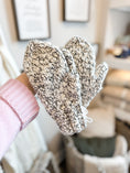 Load image into Gallery viewer, Merino Wool Mittens