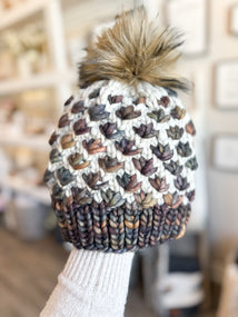Lotus flower Toque - Knitted
