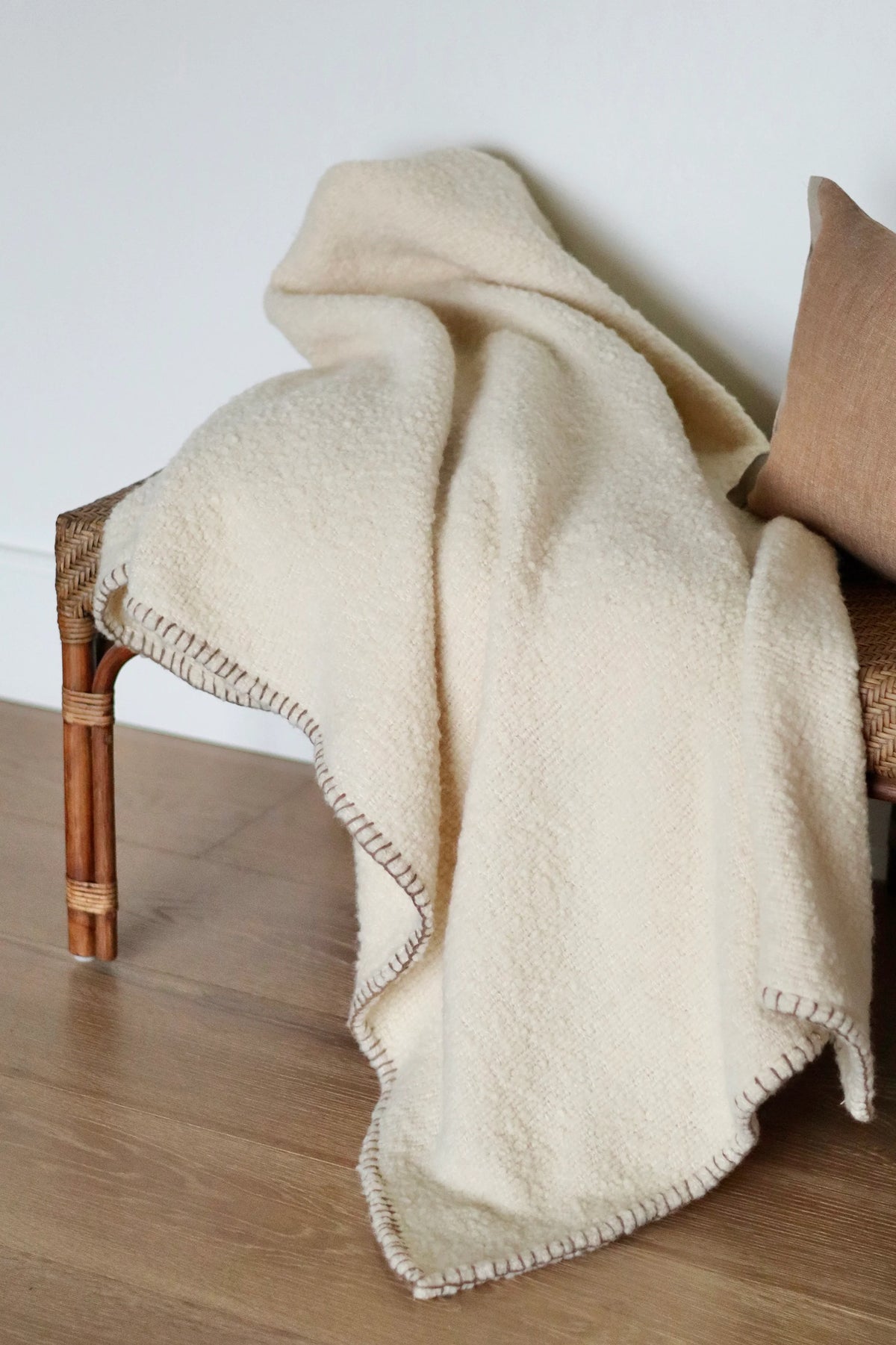 Boucle Stitch Throw