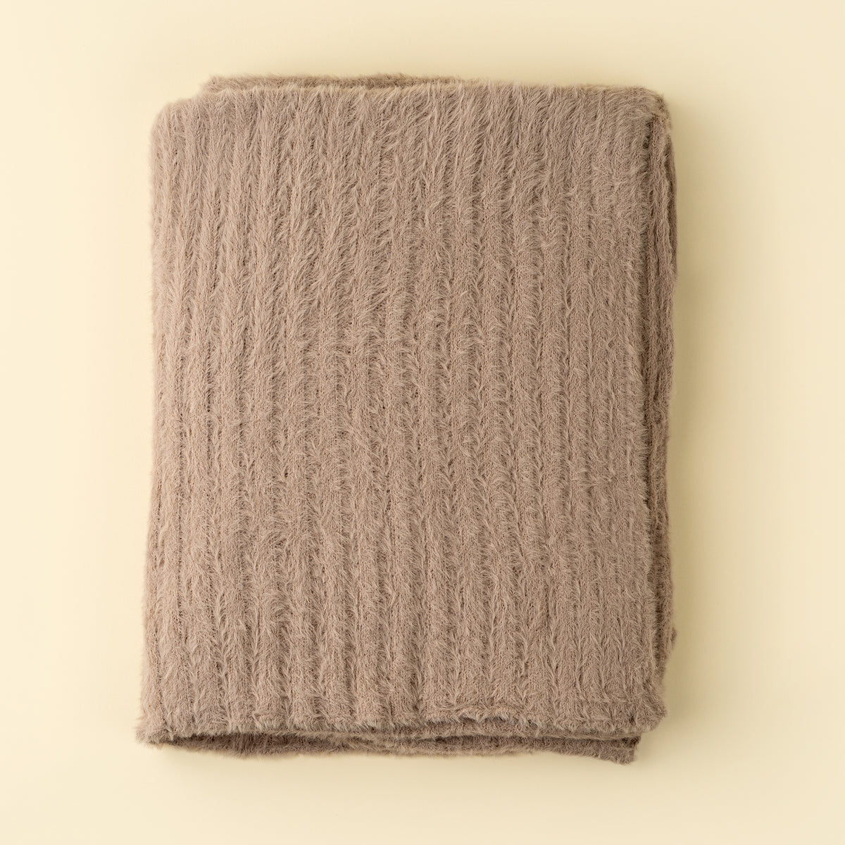 Snug Throw - Tuffet