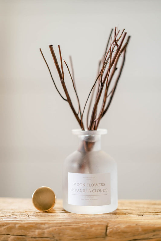 Moon Flowers & Vanilla Clouds - Reed Diffuser
